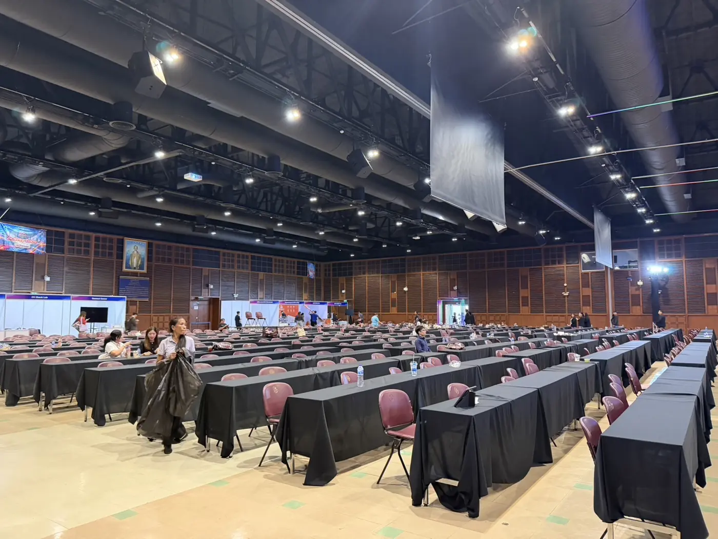 Room Setup — Seminar & Conference โดยมุมนี้ดี