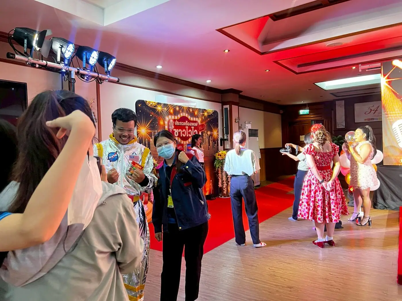 Behind the Scenes — ชาวไวไว · Final Night โดยมุมนี้ดี